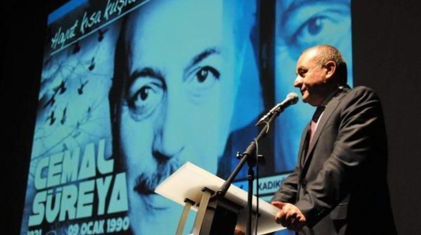 Usta Şair Cemal S&uuml;reya Kadık&ouml;y'de Anıldı