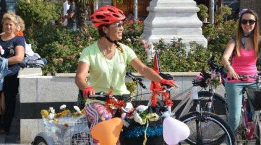 's&uuml;sl&uuml; Kadınlar', Bandırma&rsquo;Da Pedal &Ccedil;evirdi