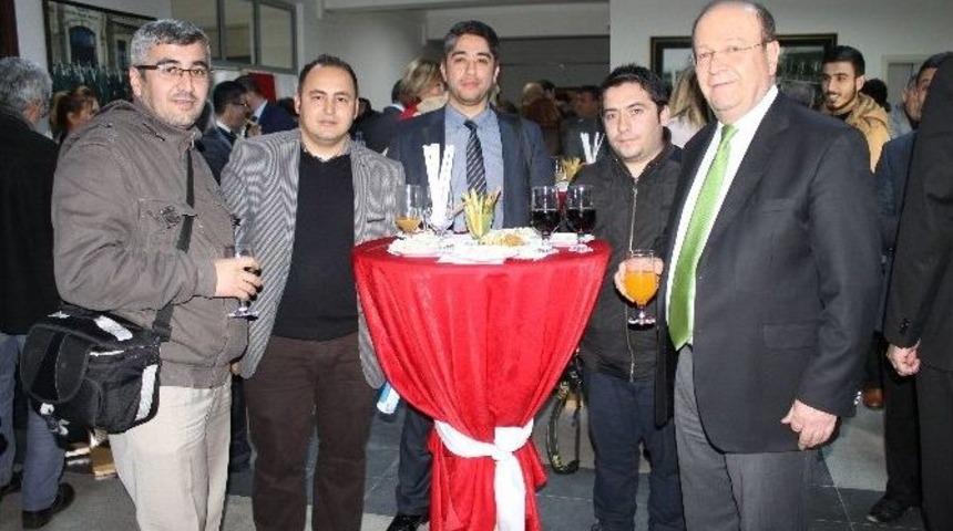 Başkan &Ouml;zakcan, Gazetecilerle Buluştu