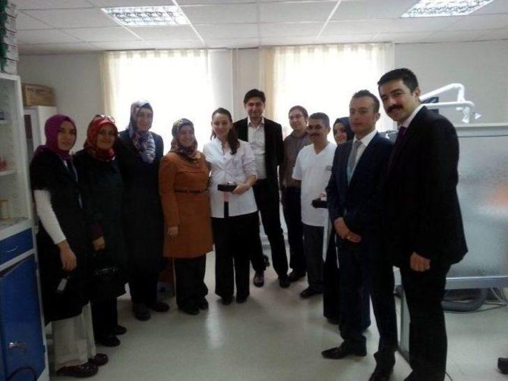 Karaman’da Diş Hekimleri Günü Kutlamaları Sürüyor