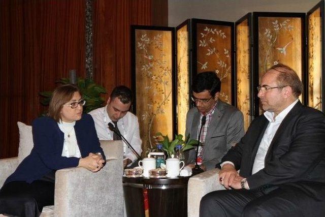 Şahin, Asya Belediye Başkanları Forumunun Dönem Başkanlığına Seçildi
