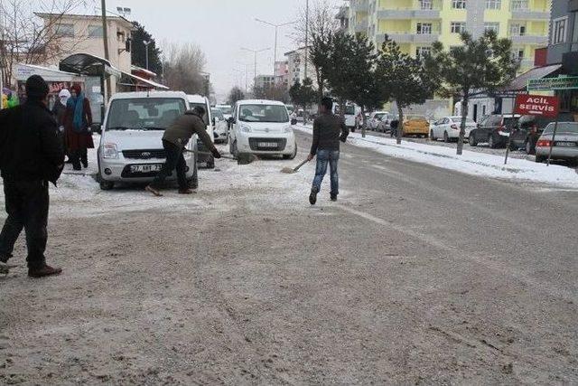 Erciş’te Karla Mücadele Çalışması