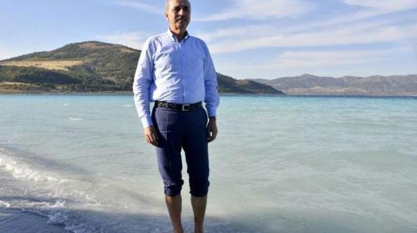 Bakan Kurtulmuş, Salda G&ouml;l&uuml;'nde