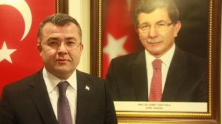Ak Parti D&uuml;zce İl Başkanı Hikmet Keskin Gazeteciler G&uuml;n&uuml;n&uuml; Kutlama