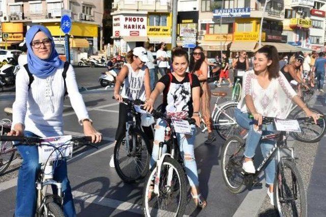 Marmaris'te 'süslü Kadınlar' Sürdürülebilir Ulaşım Için Pedal Bastı