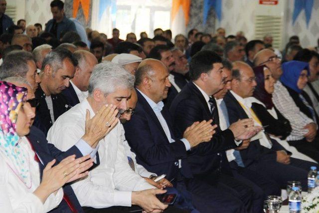 Işık, Ak Parti Yenişehir Kongresine Katıldı