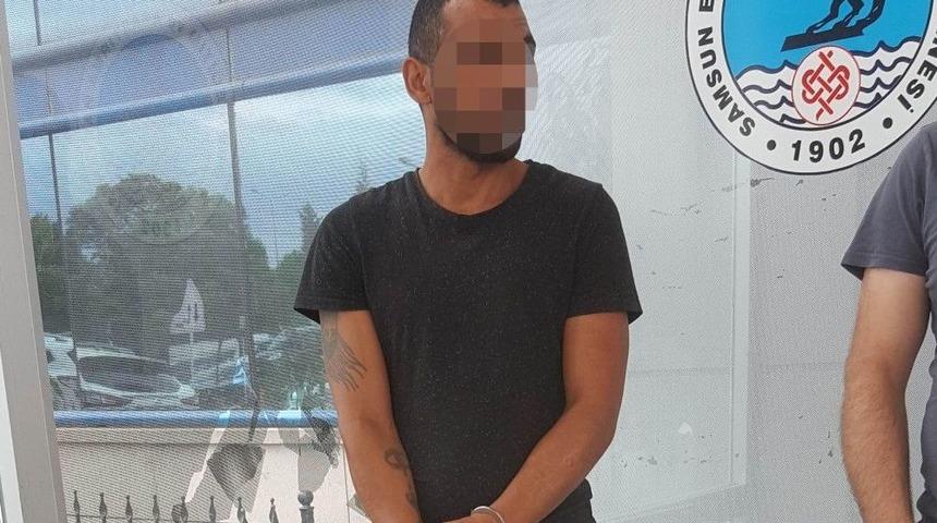 Çantasında Bonzai İle Geçen Kadın Gözaltına Alındı