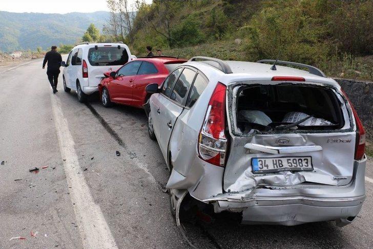 Zonguldak’ta 5 Araç Birbirine Girdi: 4 Yaralı G2