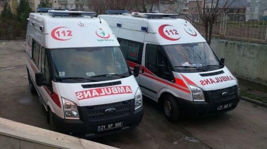 Hani&rsquo;ye İki Adet Ambulans Tahsis Edildi