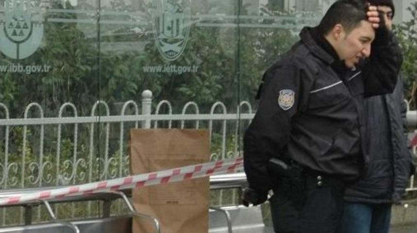 Otob&uuml;s Durağında U&ccedil;aksavar Mermisi Bulundu