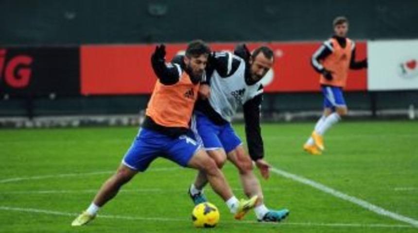 Kasımpaşa, &Ccedil;aykur Rizespor Ma&ccedil;ı Hazırlıklarını S&uuml;rd&uuml;r&uuml;yor