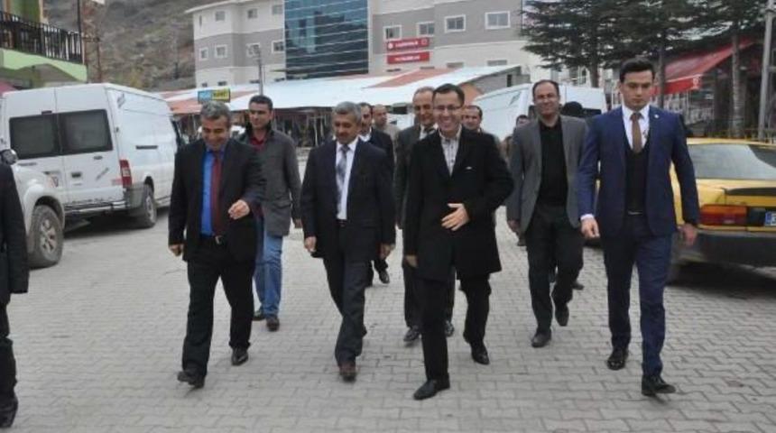 &Ccedil;UKURCA KAYMAKAMI, &Uuml;Z&Uuml;ML&Uuml; SINIR KAPISINDA İNCELEME YAPTI