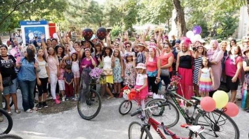 's&uuml;sl&uuml; Kadınlar Bisiklet Turu' Renkli Ge&ccedil;ti