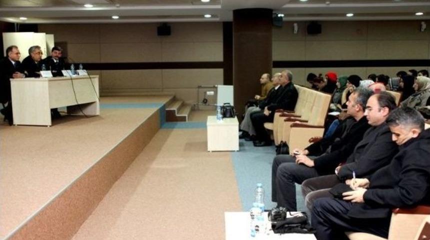 Km&uuml;&rsquo;de T&uuml;rk-rus İlişkileri Konulu Panel