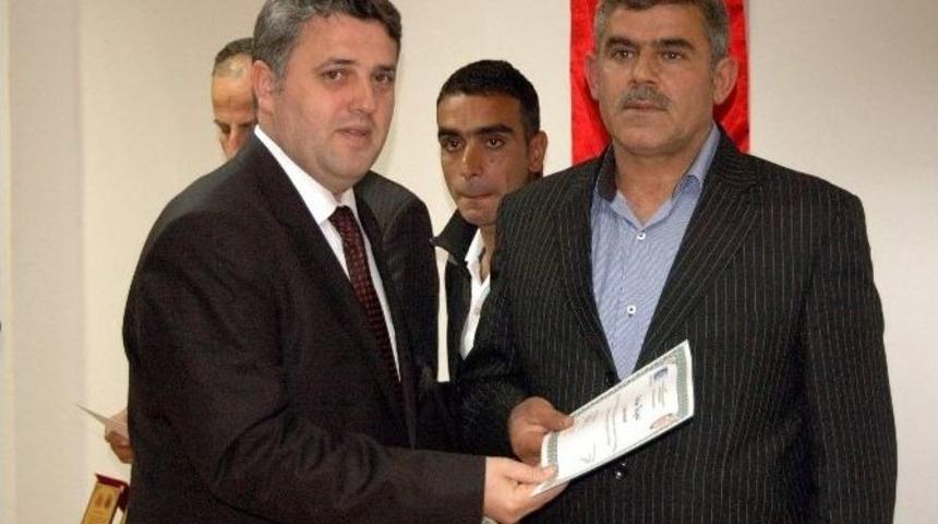 H&uuml;k&uuml;ml&uuml;ler Sertifikalarını Aldı