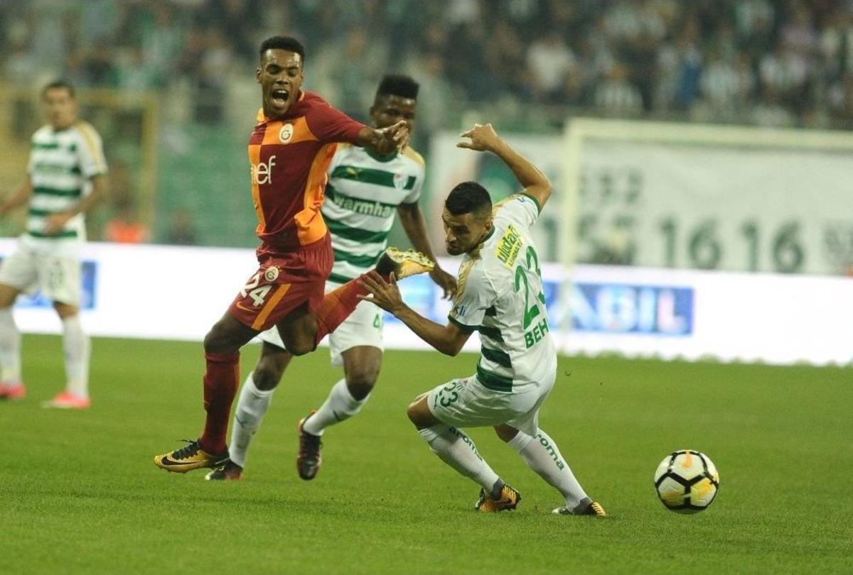 S&uuml;per Lig: Bursaspor: 1 - Galatasaray: (ilk Yarı)
