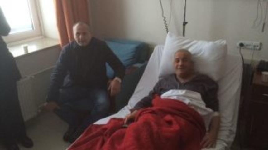 Başkan Keleş&rsquo;ten &Ouml;mer K&uuml;&ccedil;&uuml;k&rsquo;e Ge&ccedil;miş Olsun Ziyareti