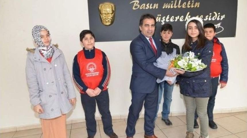 Melikgazi Belediyesi &Ccedil;ocuk Meclisi Kayseri Gazeteciler Cemiyeti&rsquo;ni Ziyaret Etti