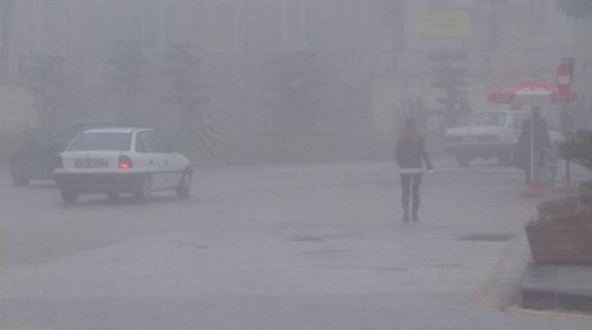 Hatay&rsquo;da Sis Hava Ve Kara Trafiğini Aksattı