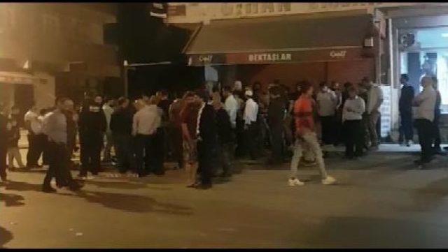 Sultanbeyli de Silahlı Kavga: 1 &Ouml;l&uuml; (1) 2