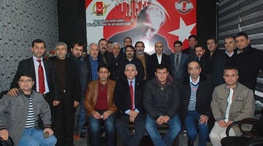 Vali Demirtaş, Gazeteciler Cemiyetlerini Ziyaret Etti