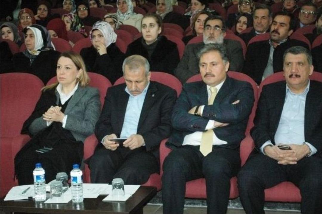 Ak Parti Divan Toplantısı Yapıldı