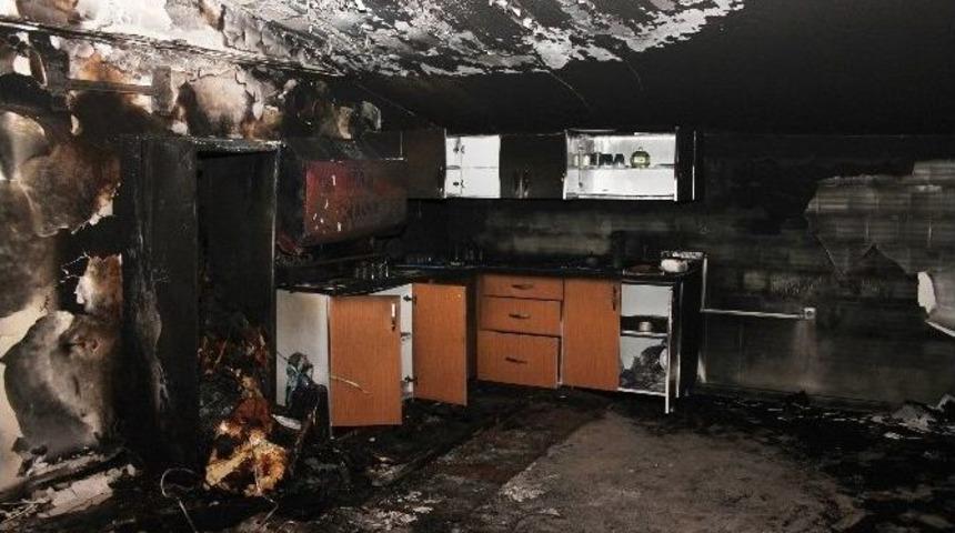 G&uuml;rc&uuml; Derneğinde Yangın