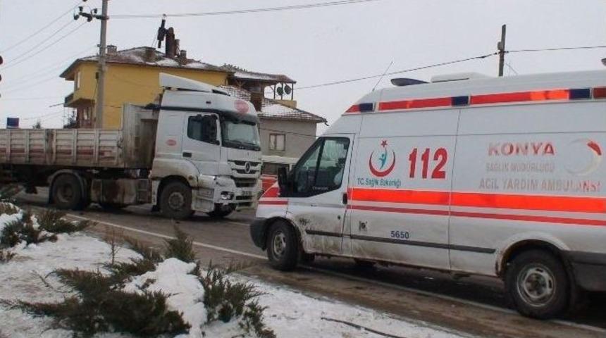 Trafik Kazası G&uuml;venlik Kamerasında