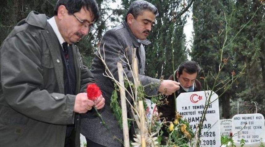 Başkan Alıcık, Vefat Eden Gazetecileri Unutmadı