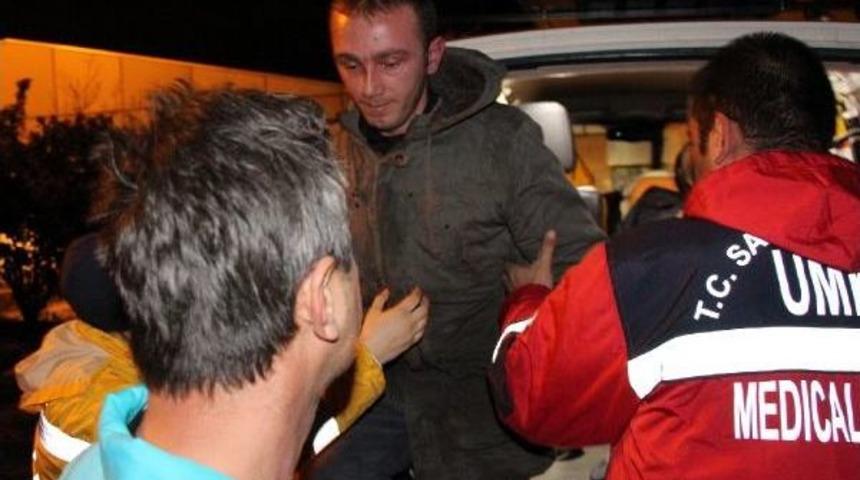 Donmak &Uuml;zere Olan Iki Iş&ccedil;i Palet Ambulansla Kurtarıldı