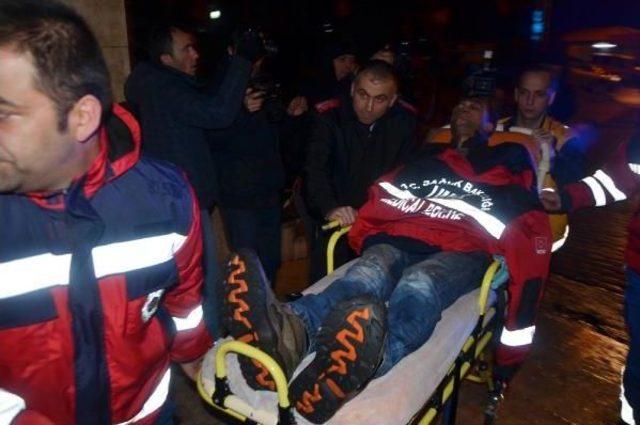 Donmak Üzere Olan Iki Işçi Palet Ambulansla Kurtarıldı