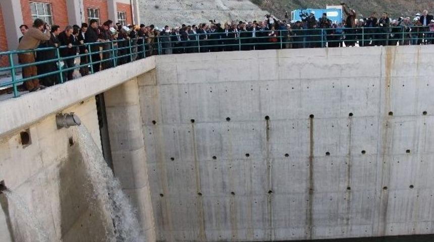 &Ccedil;ine Hes&rsquo;in A&ccedil;ılışı Yapılıyor