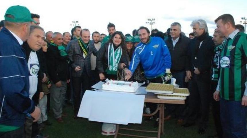 KOOPERATİFTEN 200 MERMERCİ VE YAKININA 200 AKHİSAR BELEDİYESPOR PASSOLİG KARTI