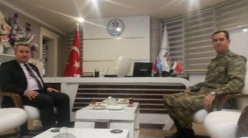 Taşkesenligil Ağaoğlu Komutanı Ağırladı