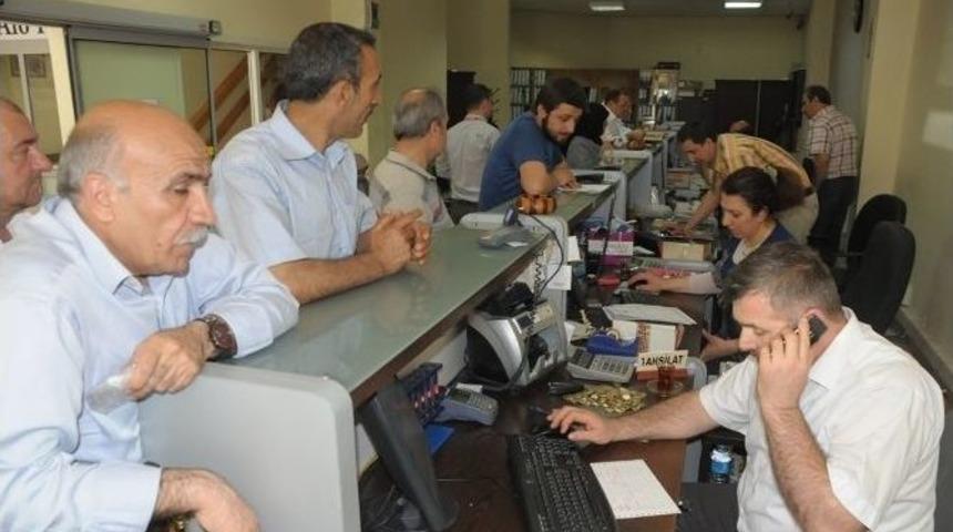 Vergi Dairesi Ve Belediye Cumartesi G&uuml;n&uuml; De A&ccedil;ık