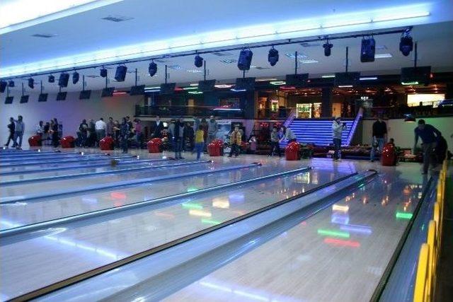 Stresten Kurtulmanın Yolu Bowling…