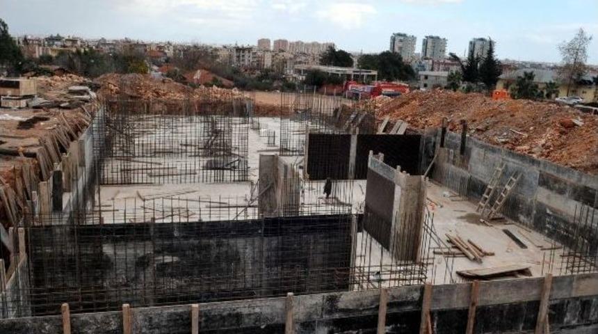 Fevzi &Ccedil;akmak&rsquo;ta İki Okul Sevinci