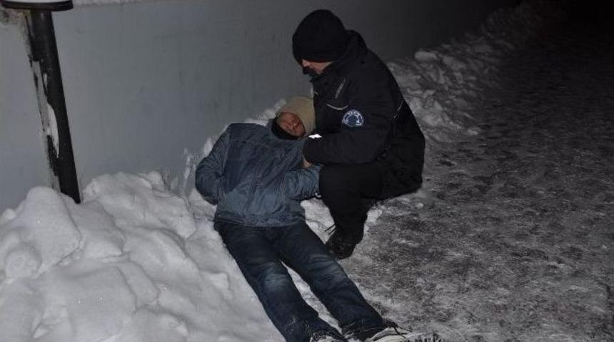 Yaya &Uuml;st Ge&ccedil;idinde Donmak &Uuml;zereyken Bulundu