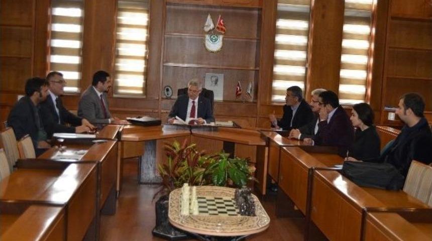 Adana Kent Sorunları Sempozyumuna Doğru...