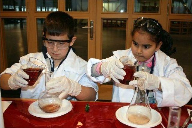 Bilim Merkezi&rsquo;nde İlk Eğitim Verildi 1