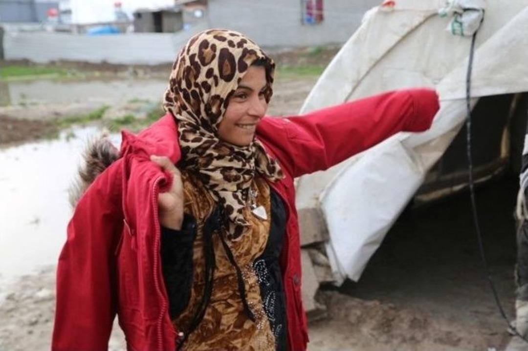 &Ccedil;adırlardaki Suriyeli Sığınmacılara Giysi Yardımı