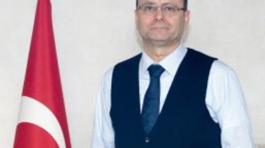 Aşut: &ldquo;se&ccedil;imlerin Ertelenmesi &Ccedil;alışmaya Ara Vermek Anlamına Gelmemeli&rdquo;