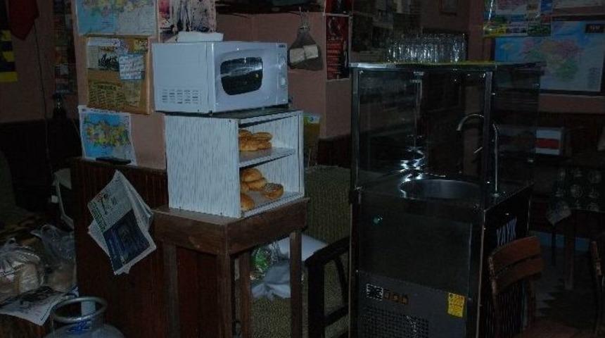 Hırsızlık Zanlılarını G&uuml;venlik Kamerası Yakalattı