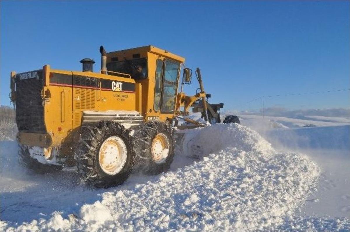 Bitlis&rsquo;te Yol A&ccedil;ma &Ccedil;alışması