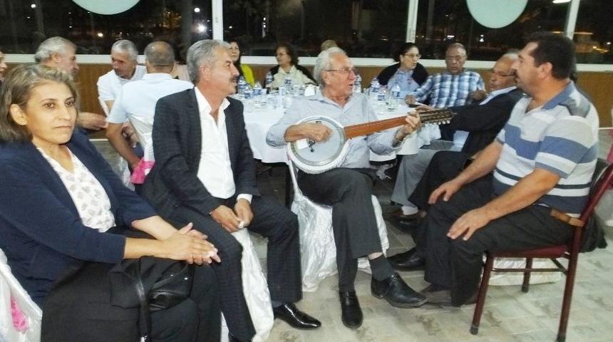 Burhaniye&rsquo;de Sazlı S&ouml;zl&uuml; Elazığlılar Gecesi