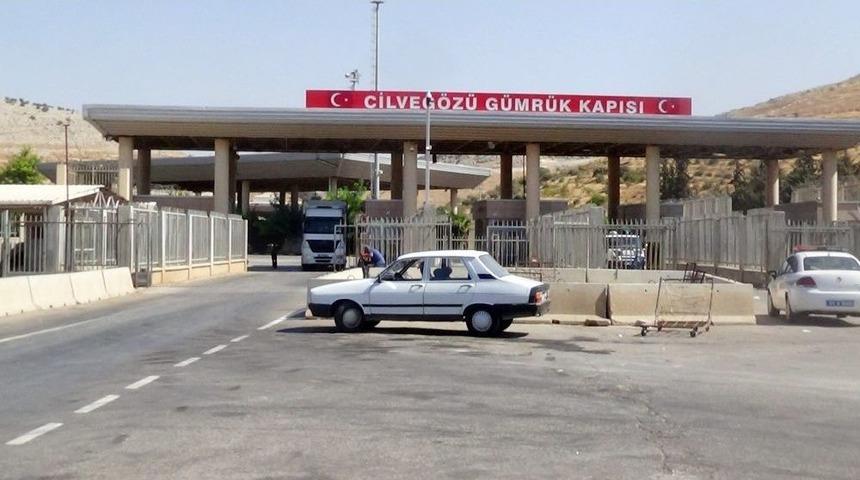 Cilveg&ouml;z&uuml; Sınır Kapısı Sakin Bir G&uuml;n Yaşıyor