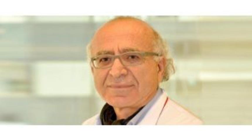 Prof. Dr. Akdemir: Ayakkabı Ve Y&uuml;z&uuml;ğ&uuml;n&uuml;z Aşırı Sıkmaya Başladıysa 'dev Hastalığı'na Yakalanmış Olabilirsiniz