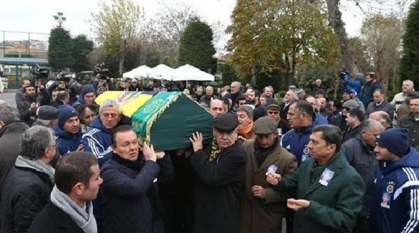 "K&Uuml;&Ccedil;&Uuml;K FİKRET" SON YOLCULUĞUNA UĞURLANDI