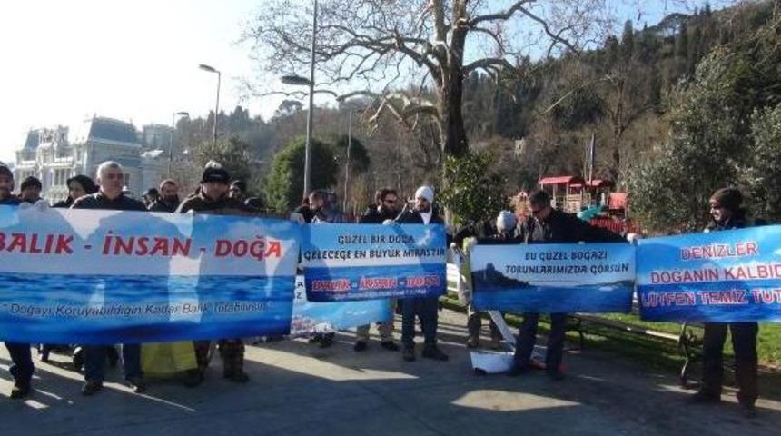 Temiz &Ccedil;evre I&ccedil;in Sahilde &Ccedil;&ouml;p Topladılar