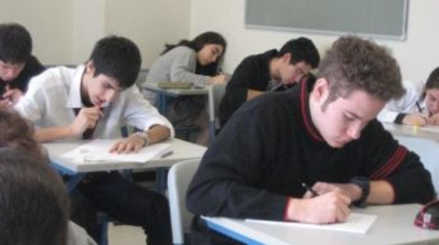 Eleştirel D&uuml;ş&uuml;nme - Eleştirel Okuma &Ouml;d&uuml;ll&uuml; Bilgi Yarışması